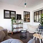 Kyriad Lyon Sud - Genis Laval Hotel 3*