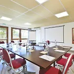 Kyriad Lyon Sud - Genis Laval Hotel 3*