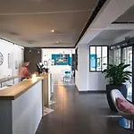 Hotel Kyriad Lyon Sud - Genis Laval