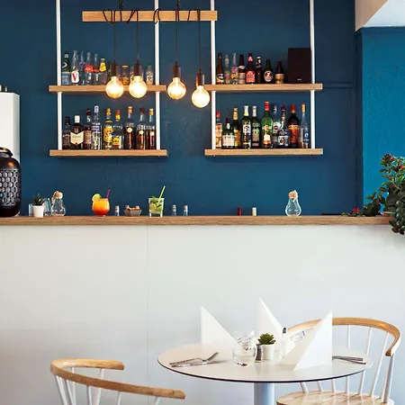 Hotel Kyriad Lyon Sud - Genis Laval