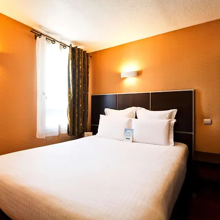 Kyriad Lyon Sud - Genis Laval 3* Saint-Genis-Laval