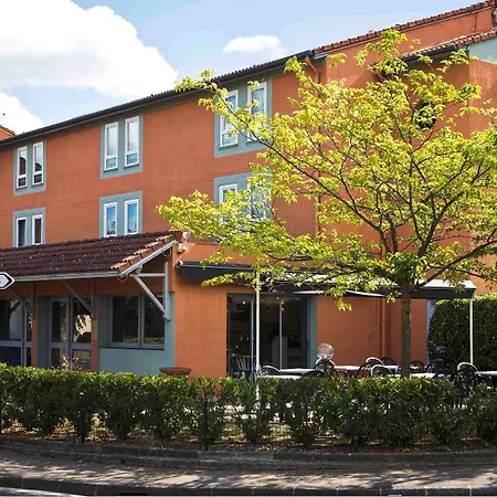 Hotel Kyriad Lyon Sud - Genis Laval Saint-Genis-Laval