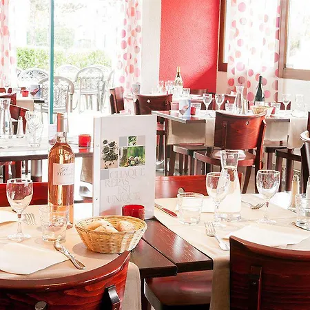 Hotel Kyriad Lyon Sud - Genis Laval 3*