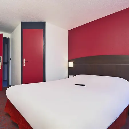 Hotel Kyriad Lyon Sud - Genis Laval 3*