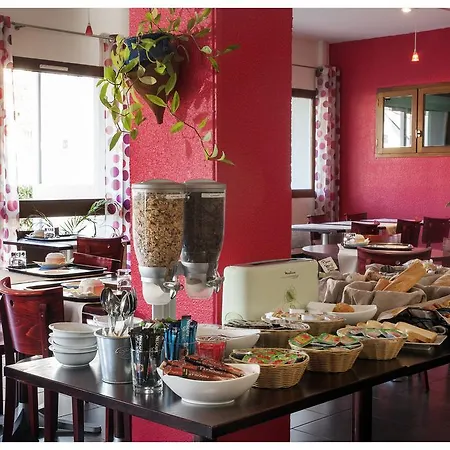 Kyriad Lyon Sud Genis Laval 3* Saint-Genis-Laval