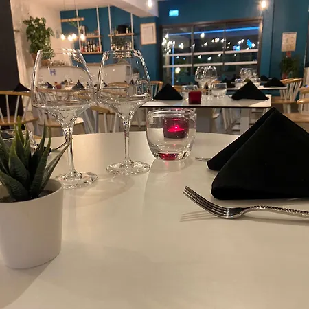 Hotel Kyriad Lyon Sud - Genis Laval